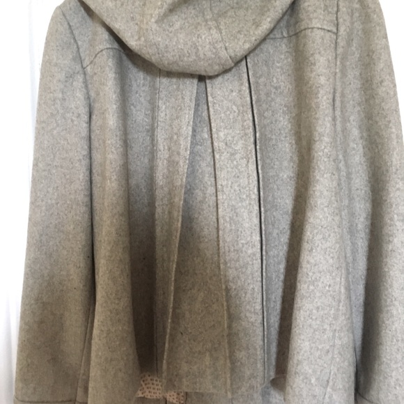 Fall/winter Toggle Coat - Picture 3 of 4